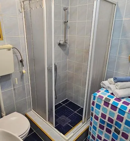 Lena Banja Vrujci